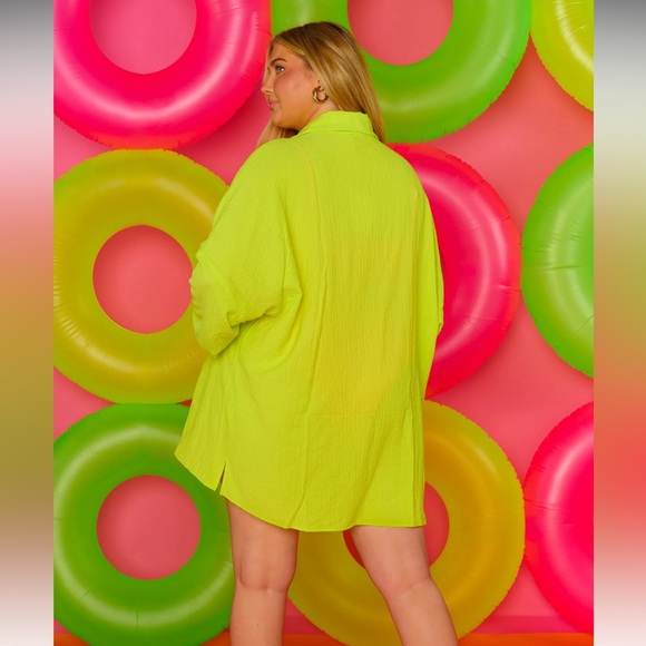 SMYMM John’s Button Down - Picture 10 of 13